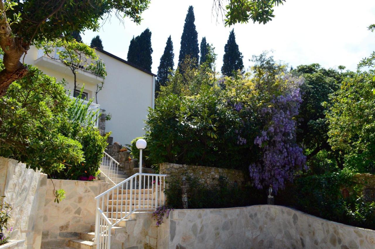 Apartment Luna I Lucky Dubrovnik Exterior photo